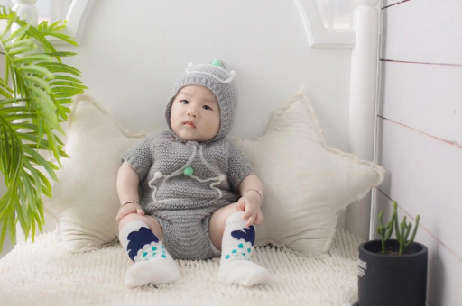 舟山宝宝揉眼睛是怎么回事